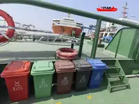 Tàu kéo để bán