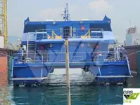 Tàu chở khách để bán