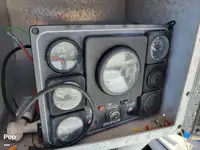 Tàu kéo lưới để bán