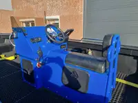 Tàu container để bán