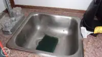 Tàu hỗ trợ lặn để bán