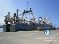 Tàu kéo lưới để bán