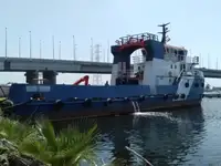 Tàu cung cấp để bán