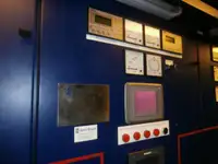 Tàu container để bán