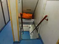 Tàu kéo để bán