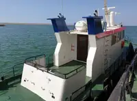 Tàu kéo để bán