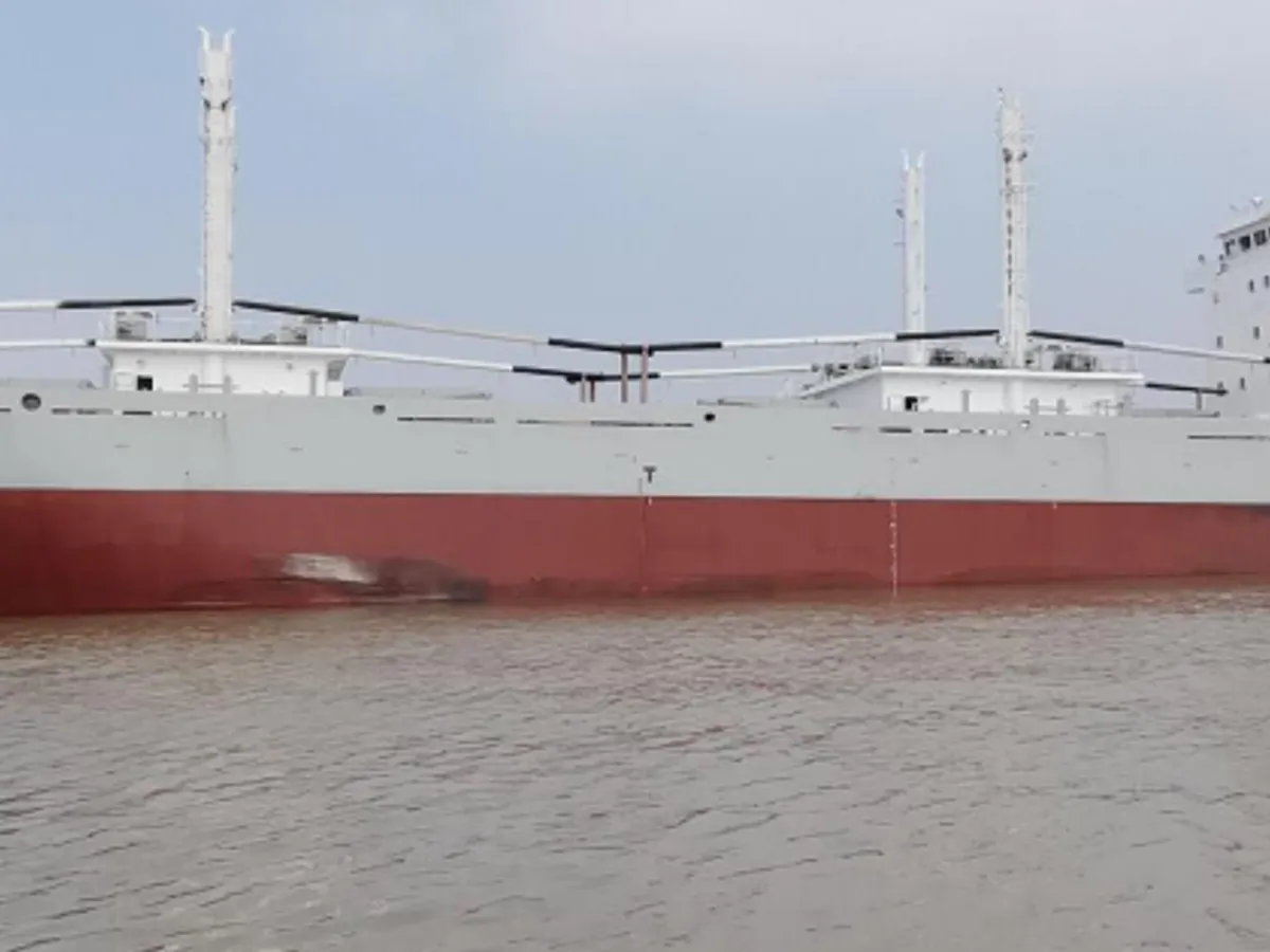 Tàu lạnh để bán