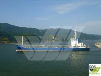 Tàu chở hàng khô để bán