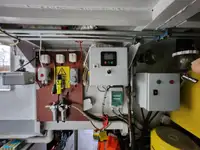 Tàu làm việc để bán