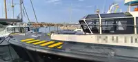 Tàu dẫn đường để bán