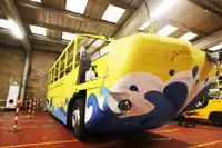 Tàu chở khách để bán