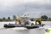 Tàu kéo để bán