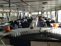 Khách sạn nổi để bán