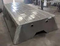 Thuyền làm việc rao bán