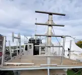 Tàu làm việc để bán