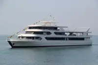 Tàu chở khách để bán