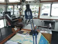Tàu kéo để bán