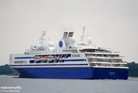 Tàu chở khách để bán