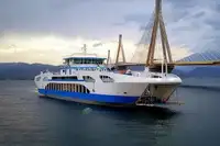 Tàu phà rao bán