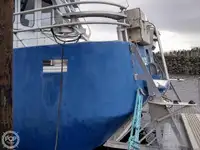 Tàu đánh cá để bán