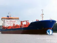 Tàu chở dầu/hóa chất để bán