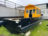 Tàu kéo để bán