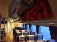 Tàu du lịch để bán