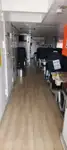 Tàu chở thủy thủ đoàn để bán