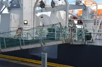 Tàu container để bán