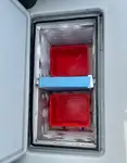 Tàu nghiên cứu để bán