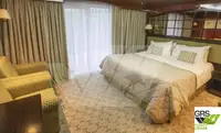 Tàu du lịch để bán