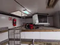 Tàu chở hàng rời để bán