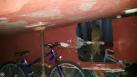 Tàu kéo lưới để bán