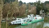 Tàu nạo vét để bán