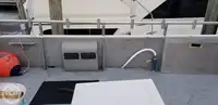 Tàu kéo lưới để bán
