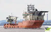 Tàu kéo để bán