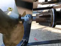 Tàu làm việc để bán