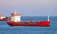 Oil/Chemical tanker rao bán