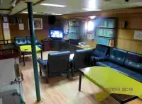 Tàu khảo sát để bán