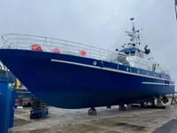 Tàu tuần tra để bán
