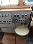 Tàu kéo lưới để bán