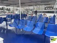Tàu chở khách để bán