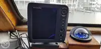 Tàu kéo lưới để bán