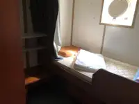 Tàu kéo để bán