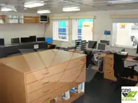 Tàu hỗ trợ lặn để bán