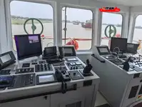 Tàu kéo để bán