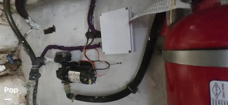Tàu hỗ trợ lặn để bán