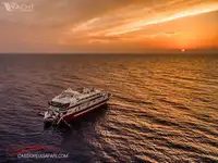 Tàu hỗ trợ lặn để bán