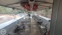 Tàu du lịch để bán