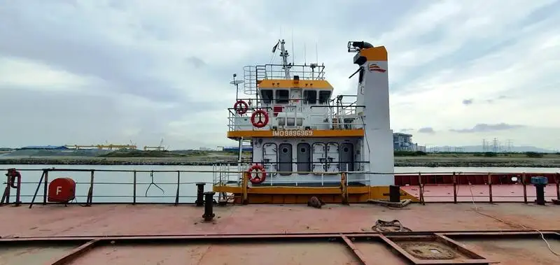 Tàu đổ bộ, chở hàng để bán